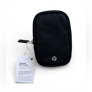 lululemon Clipable Nano Pouch NWT Black